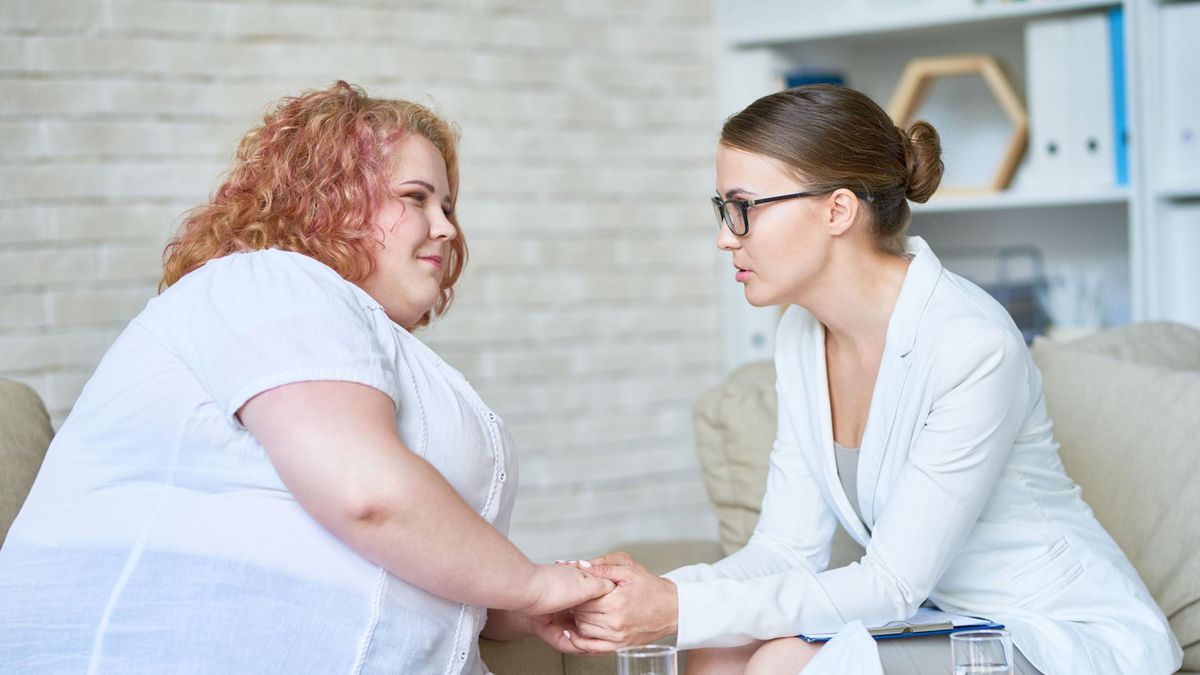 Otyłość prosta to choroba przewlekła, występująca bez względu na płeć.