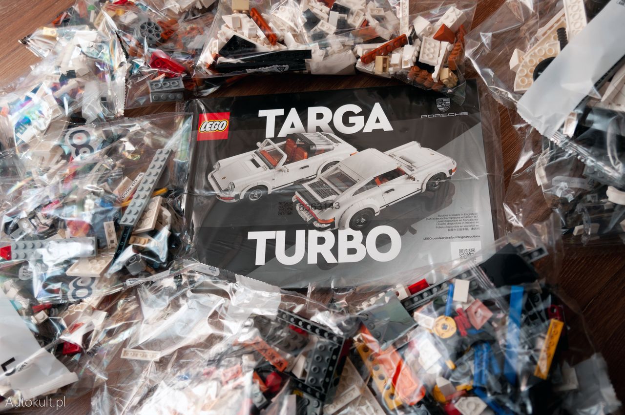 Lego Creator Porsche 911 Turbo - zawartość pudełka