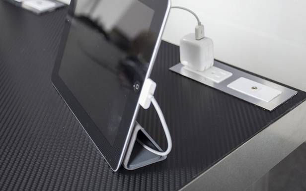 Paradise Desk - idealne biurko dla gadżetomaniaka 2