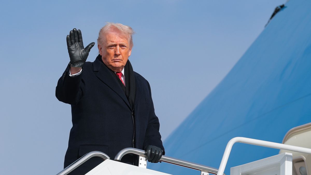 JOINT BASE ANDREWS, MARYLAND - JANUARY 16: U.S. President Donald Trump waves as he boards Air Force One on January 16, 2026 in Joint Base Andrews, Maryland. Trump is traveling to Palm Beach, Florida where he will attend a dedication ceremony to rename part of the city's Southern Boulevard before remaining at his Mar-a-Lago property throughout the holiday weekend. (Photo by Anna Moneymaker/Getty Images)