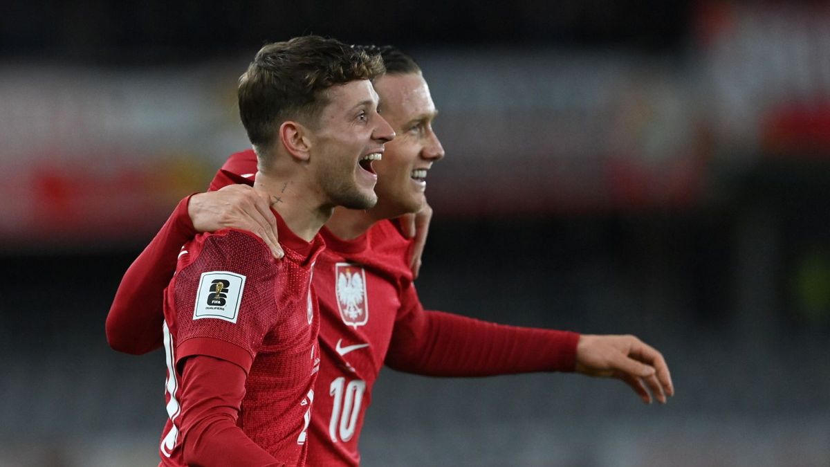 PAP / Piotr Nowak / Piotr Zieliński i Sebastian Szymański