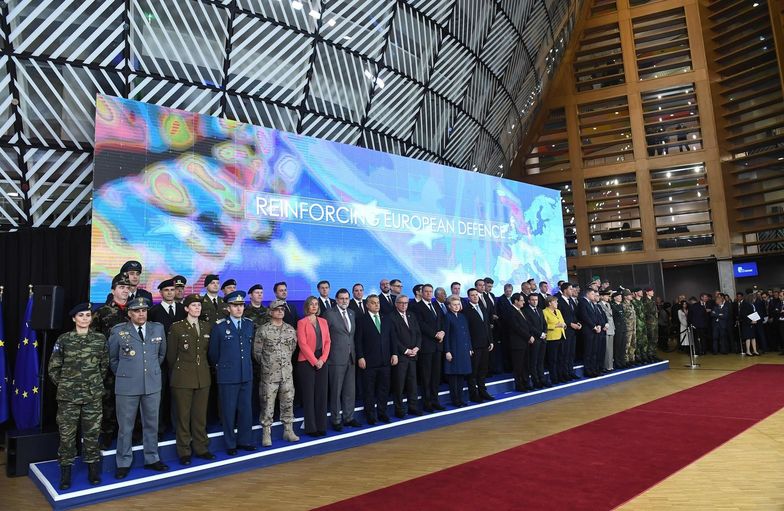 25 państw Europy w tym i Polska przystąpiły do porozumienia na rzecz współpracy obronnej PESCO.