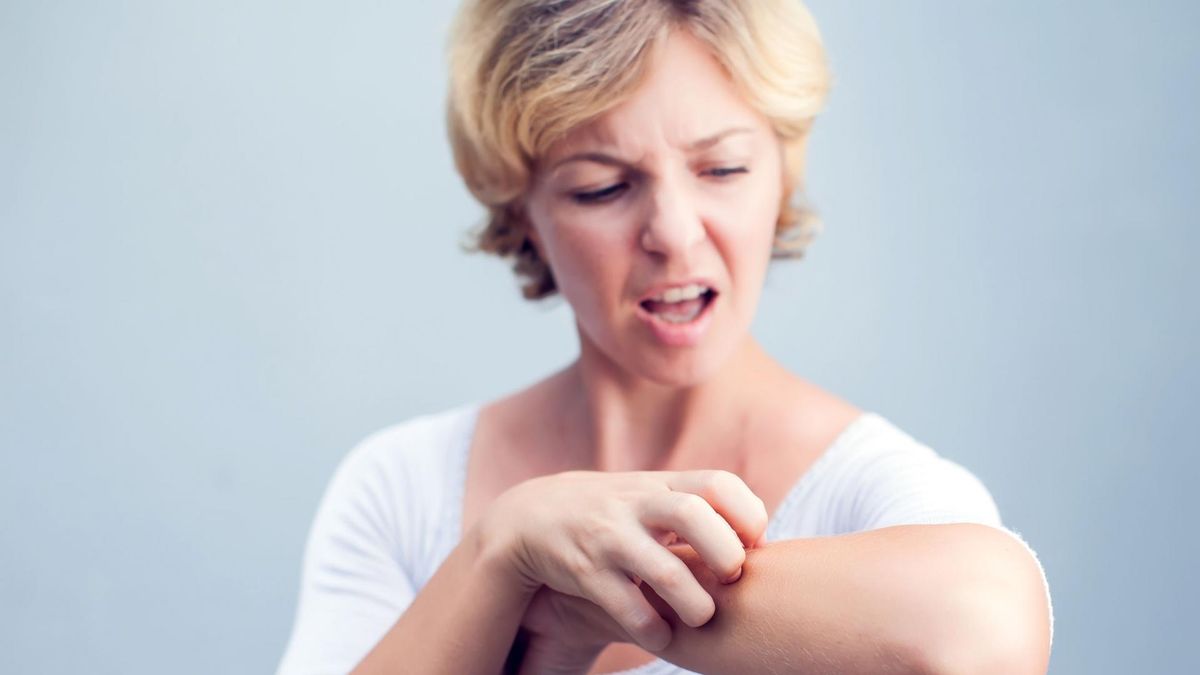 Liszaj płaski może być objawem WZW B lub WZW C 