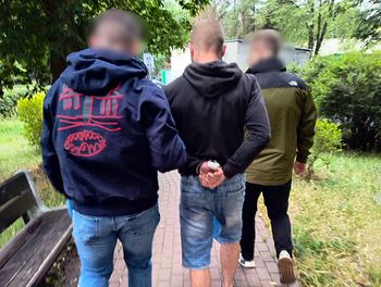 Brutalny atak maczetą w Warszawie. 23-latek zatrzymany