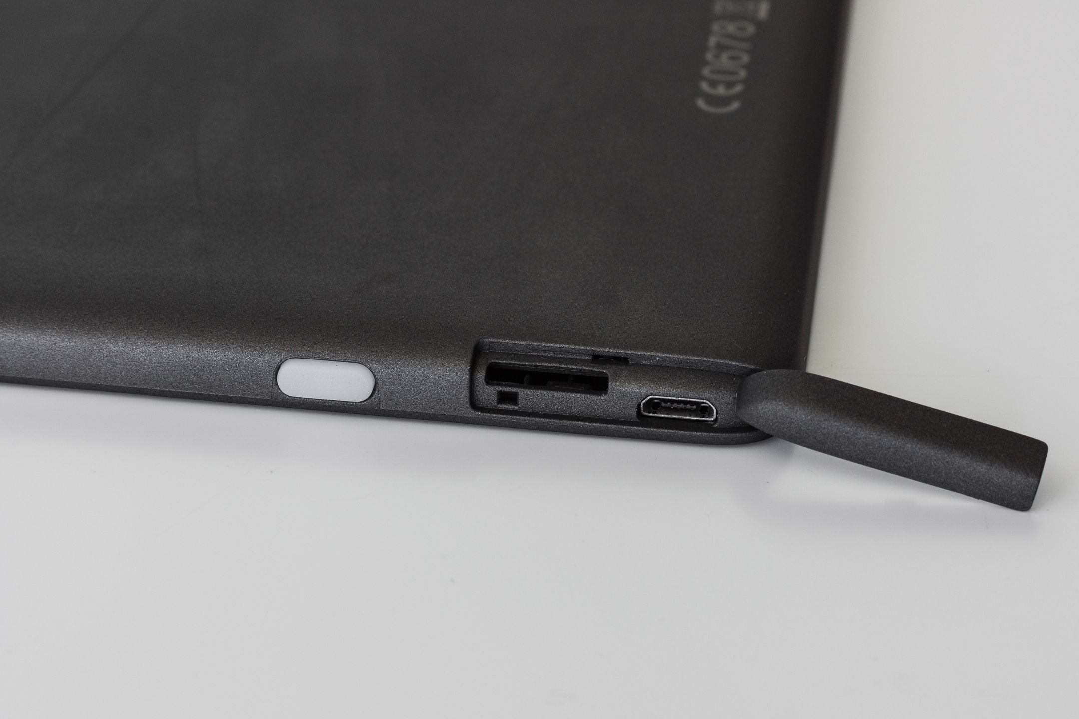 PocketBook InkPad 2 – test eleganckiego ośmiocalowego czytnika „dla ludzi sukcesu” 3
