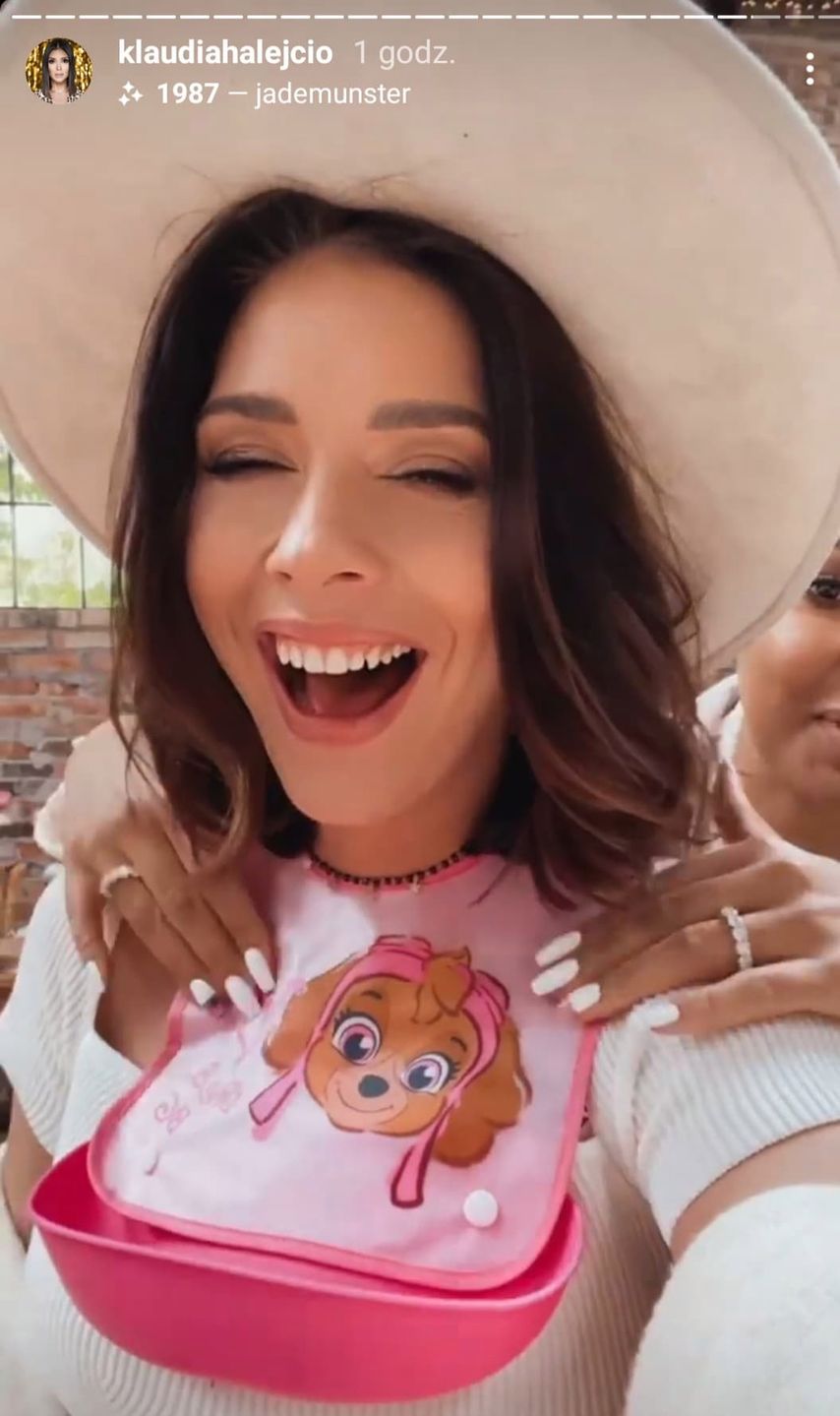 Klaudia Halejcio - baby shower