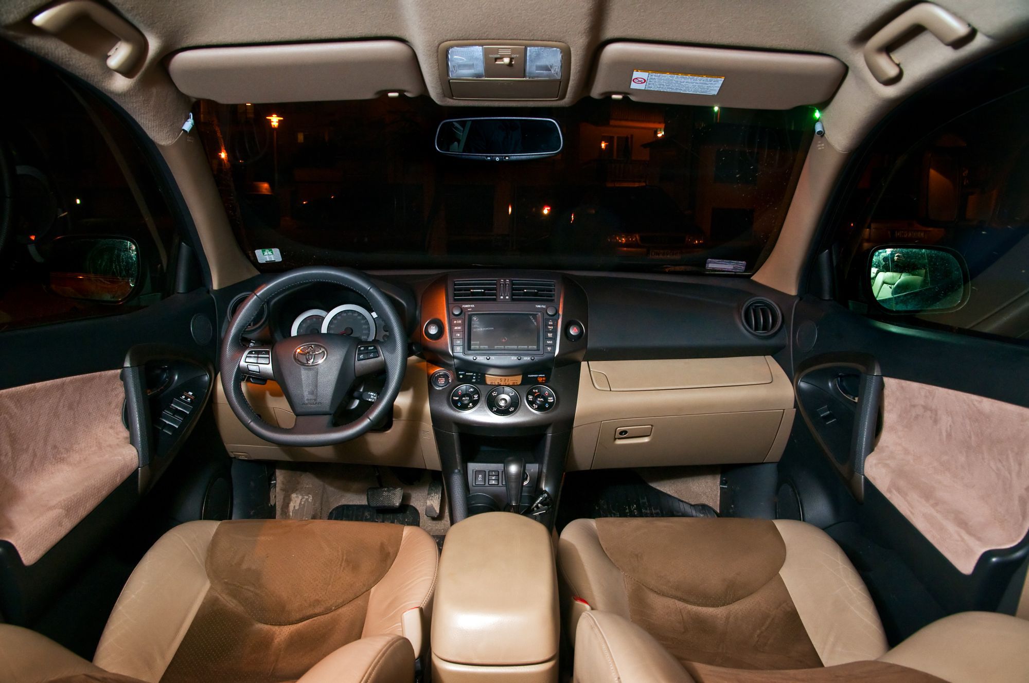 Toyota RAV4 (Fot. Olek Milejski)