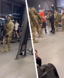 Instrukcja na wypadek łapanki. Hasło "SOS" oznacza, że przeszli bramkę