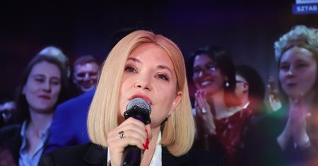Wpadka na wieczorze Piątkowskiej. Niespodziewany widok za jej plecami