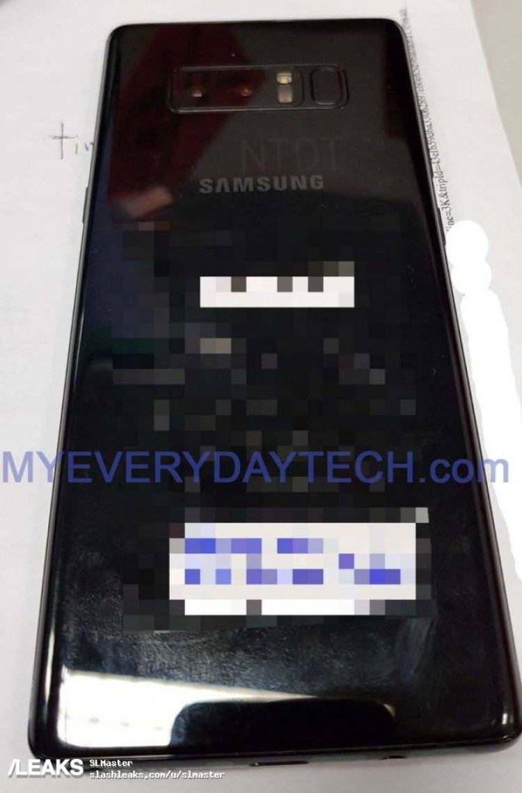 #wSkrócie: Galaxy S8 Active oficjalnie, iPhone 8 na zdjęciach i Apple Watch Series 3 15