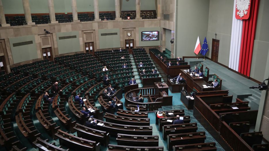 Koronawirus w Polsce. Posiedzenie Sejmu przesunięte