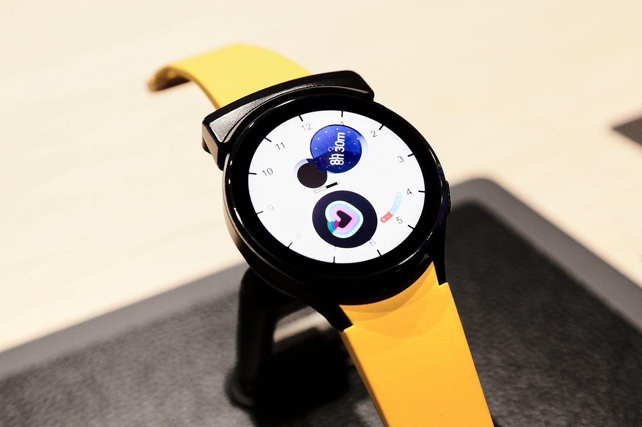 The Samsung Galaxy Watch4, the latest wearable smartwatch presented by the South Korean brand, being exhibited at Mobile World Congress (MWC) the biggest trade show of the sector focused on mobile devices, 5G, IOT, AI and big data, celebrated in Barcelona, on March 3, 2022 in Barcelona, Spain.
 (Photo by Joan Cros/NurPhoto via Getty Images)