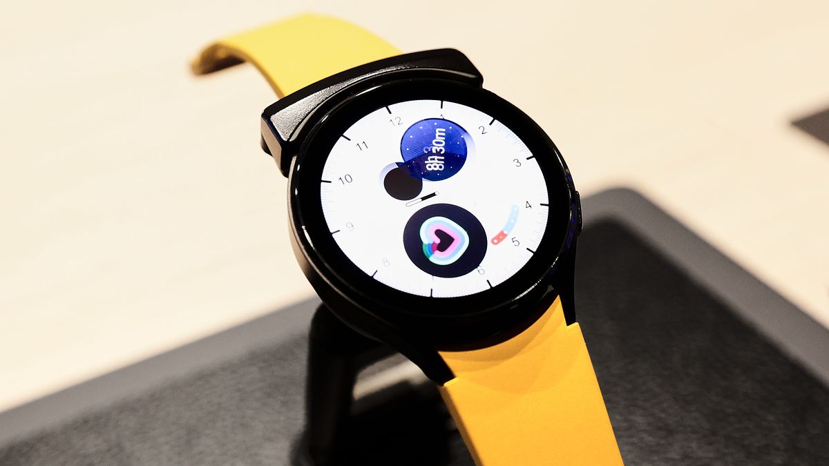 The Samsung Galaxy Watch4, the latest wearable smartwatch presented by the South Korean brand, being exhibited at Mobile World Congress (MWC) the biggest trade show of the sector focused on mobile devices, 5G, IOT, AI and big data, celebrated in Barcelona, on March 3, 2022 in Barcelona, Spain.
 (Photo by Joan Cros/NurPhoto via Getty Images)