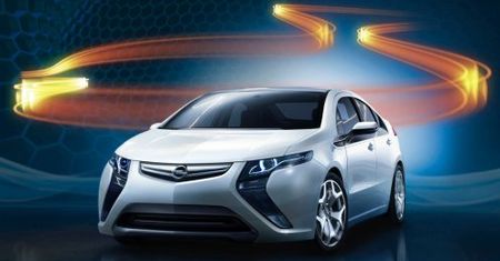 Teaser Opla Ampera przed Genewą