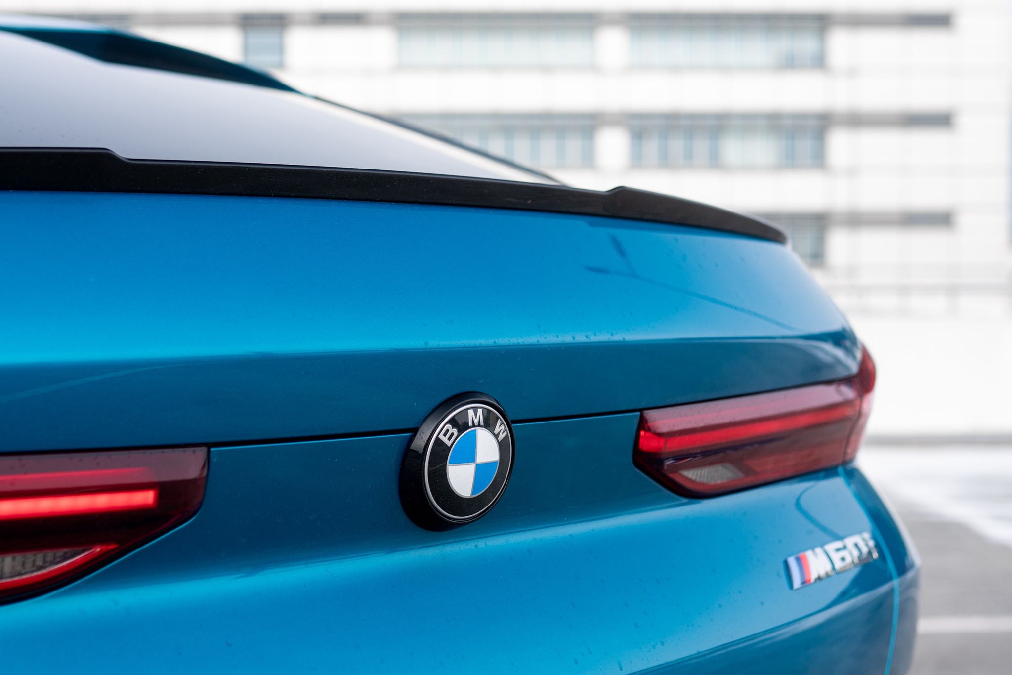 BMW X6 M60i