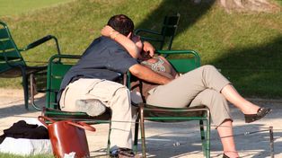 Jeździła w delegacje. Mąż był w szoku, gdy odkrył, z kim go zdradza