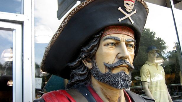 W skrócie: Najtańszy Surface za 499 dol., Allegro przejmuje Wykop, piraci kupują więcej 1