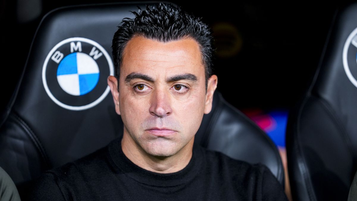 MADRID, SPAIN - APRIL 21: Xavi Hernandez, head coach of FC Barcelona, looks on during the LaLiga EA Sports match between Real Madrid and FC Barcelona at Santiago Bernabeu stadium on April 21, 2024 in Madrid, Spain. (Photo By Joaquin Corchero/Europa Press via Getty Images)