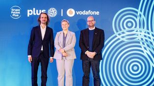 Plus łączy siły z Vodafone. AI ma usprawnić obsługę klientów