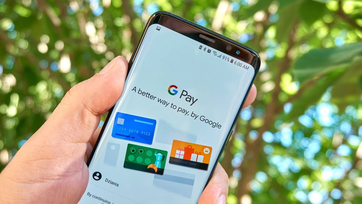 Zamiast karty studenckiej - smartfon. Takie coś tylko w USA (fot. Shutterstock)