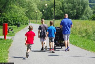 Rodzice mogą stracić nawet kilkanaście tysięcy złotych. Uwaga na ten przepis