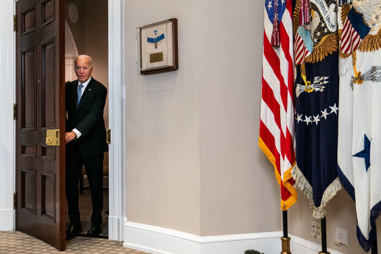 Biden faces mounting pressure from Democrats to step down