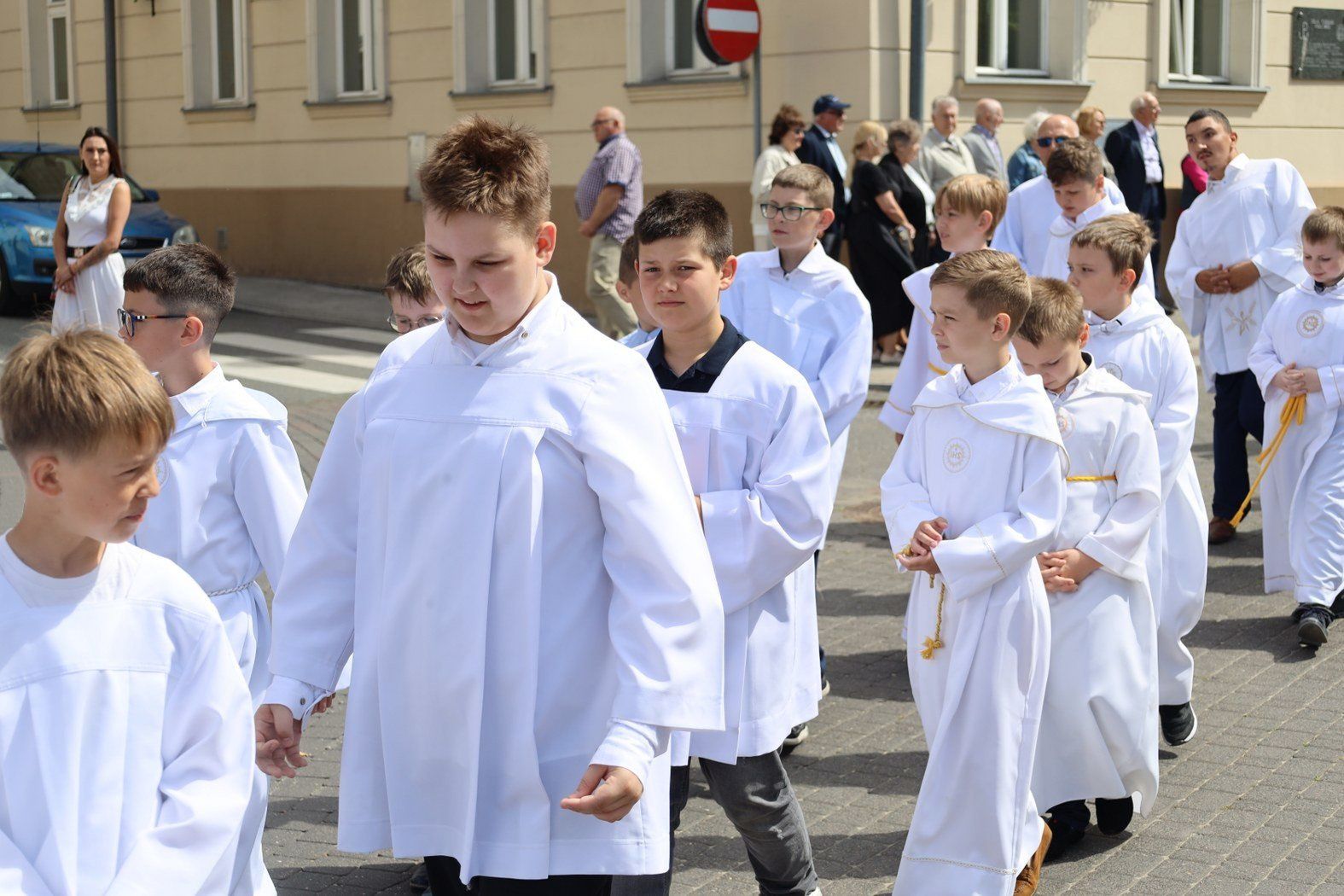 Procesja Bożego Ciała w Farze w Pleszewie