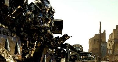 Ekscytujące fragmenty Transformers 2
