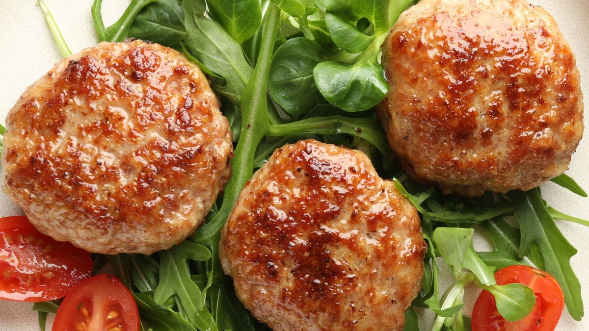 Kotlety mielone z musztardą nabierają wyrazistości i soczystości