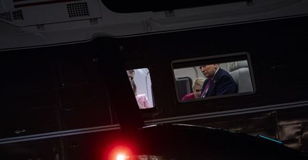 Trump chwali się ws. ropy. "Ogromna liczba tankowców"
