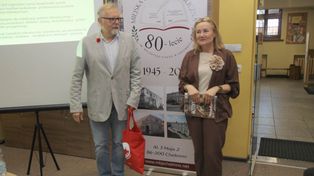 Spotkanie z profesorem Szymonem Malinowskim w Miejskiej Bibliotece Publicznej w Chełmnie