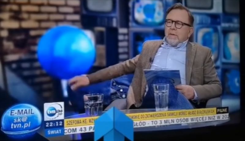 Piotr Wawrzyk i jego spodnie obśmiani w "Szkle kontaktowym" 