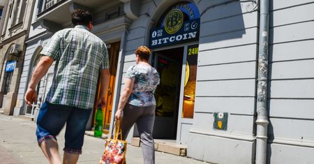 Boom na kryptowaluty. Oszuści żerują na bitcoinowej hossie