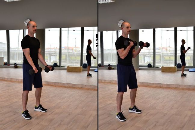 Uginanie ramion z hantlami - ruch 1 i 2