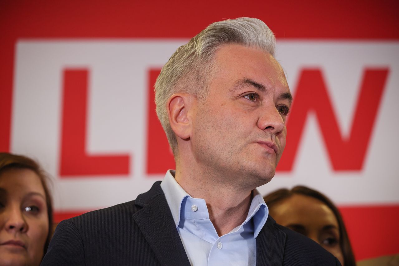 Biedroń krytykuje Tuska. "Konfederacja nawet tego nie mówi"