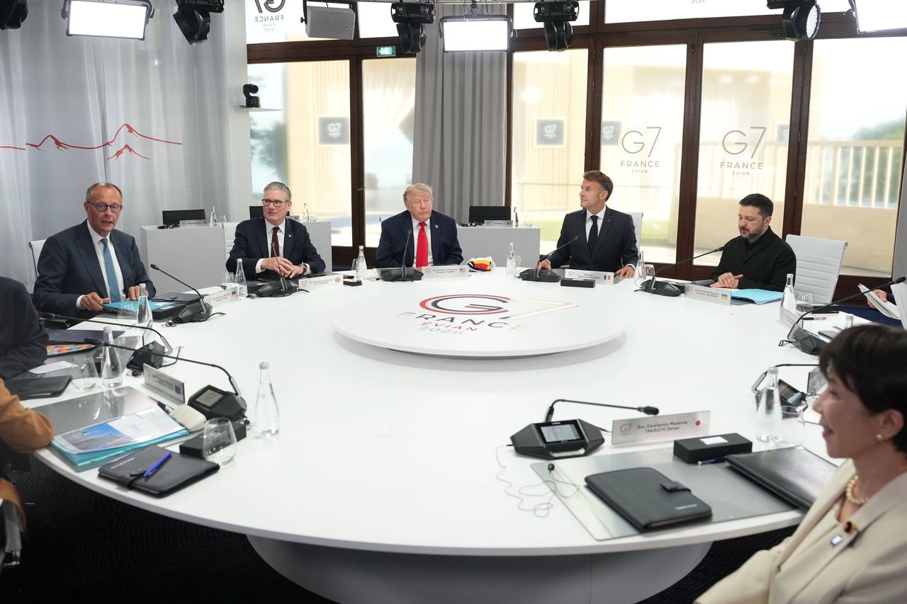 Politico o szczycie G7. Wszystko zależy od relacji z Trumpem