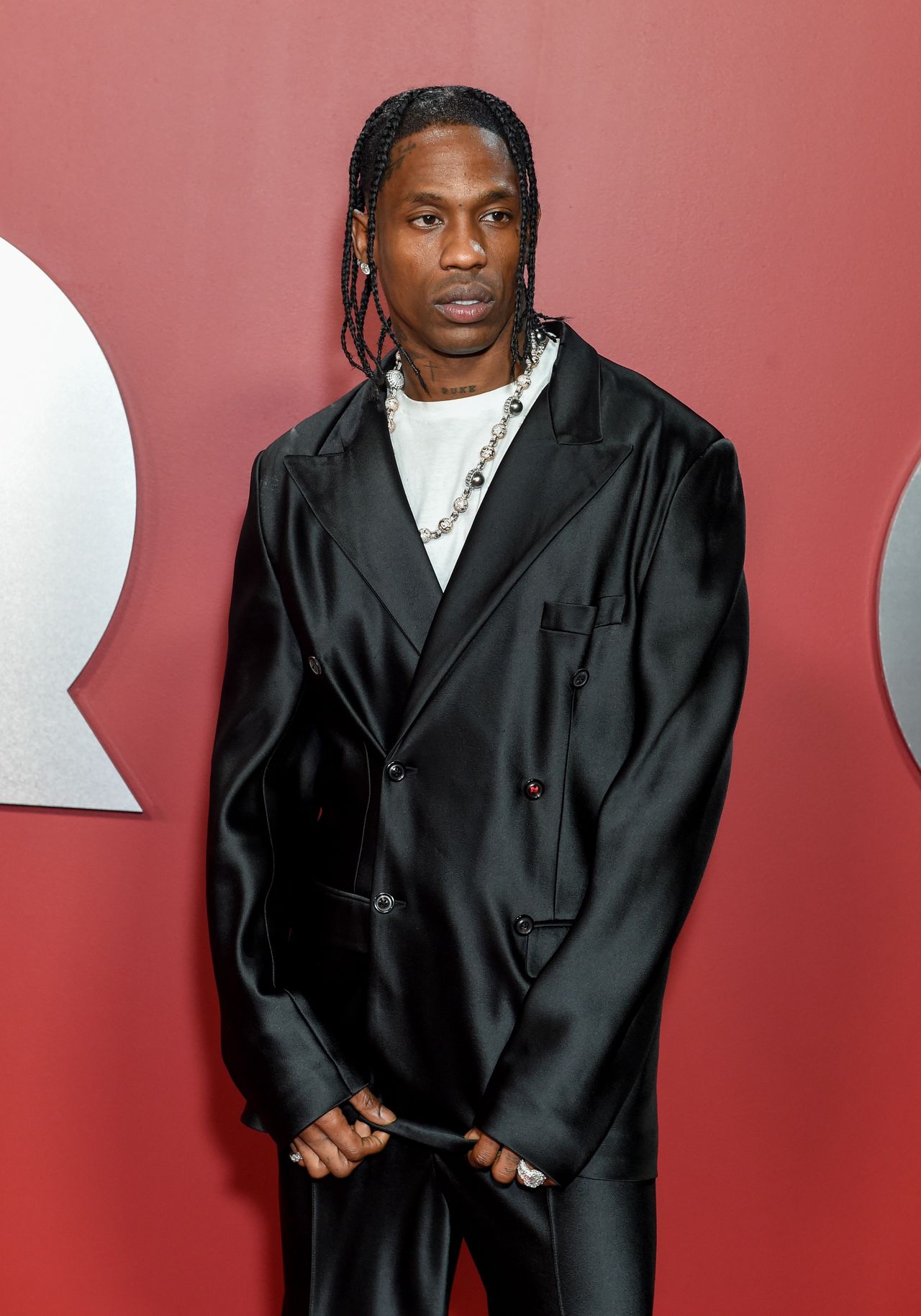 Did Travis Scott stab Kylie Jenner? Internet users disgusted.