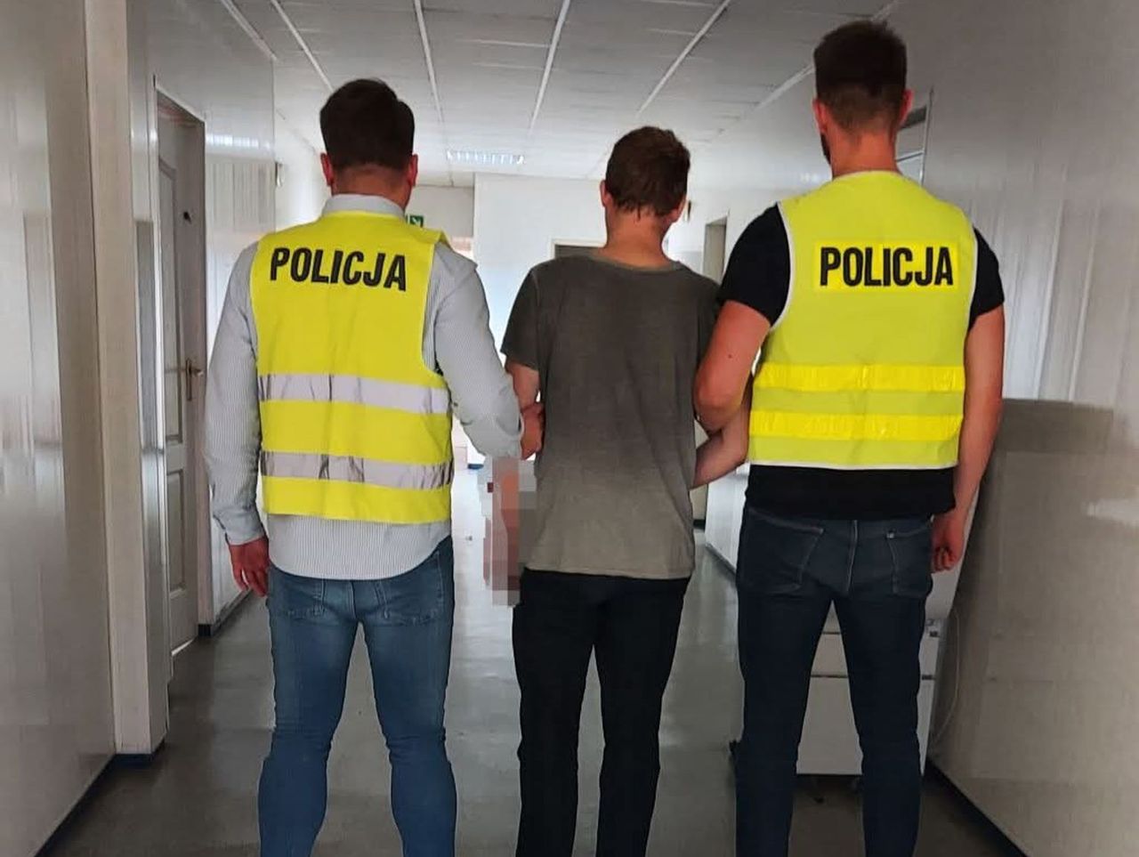 Łowicz: Internetowy oszust usłyszał ponad 60 zarzutów. Robił przekręty na drobne kwoty