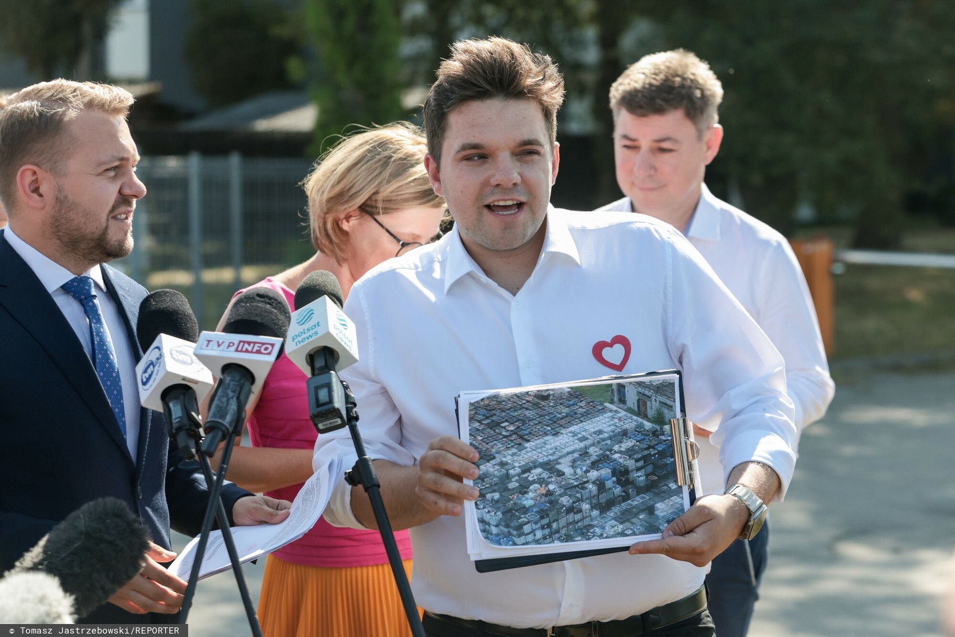 Lekarz-milioner rezygnuje. Nie jest już radnym
