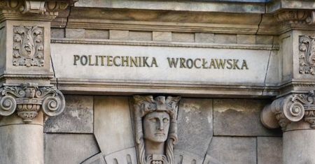 Wrocław. Ruszyła zimowa rekrutacja na studia. Nie trzeba czekać do nowego roku akademickiego