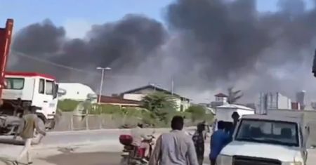 Katastrofa śmigłowca w Mogadiszu. Na pokładzie było osiem osób