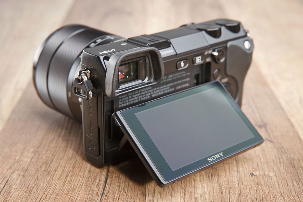 Sony NEX-7 - kompaktowy profesjonalista [test] 3