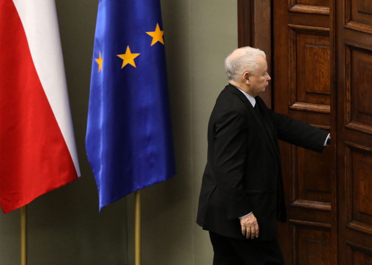 Prezes miał rację. PiS w tarapatach. Mamy najnowszy sondaż