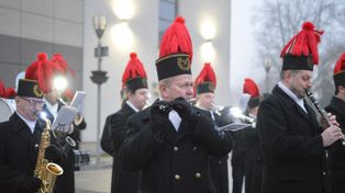 Bełchatów: Górnicza orkiestra kopalni obudziła dziś mieszkańców. Rozpoczęły się obchody Barbórki