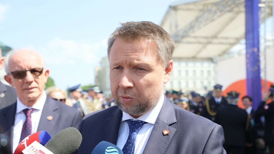 Obchody Dnia Stra?aka
Fot. Adam Burakowski/East News, Warszawa, 05.04.2024. Obchody Dnia Strazaka. Uroczystosci panstwowe na placu Pilsudskiego.
N/z: minister spraw wewnetrznych i adminisracji Marcin Kierwinski
Adam Burakowski