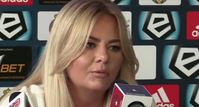 Po reportażu „Superwizjera” dziennikarze piłkarscy bojkotują tweetup z prezes Wisły Kraków