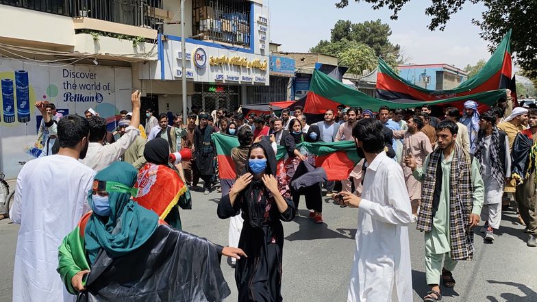 Świętują dzień niepodległości. Talibowie ostrzelali demonstrujących