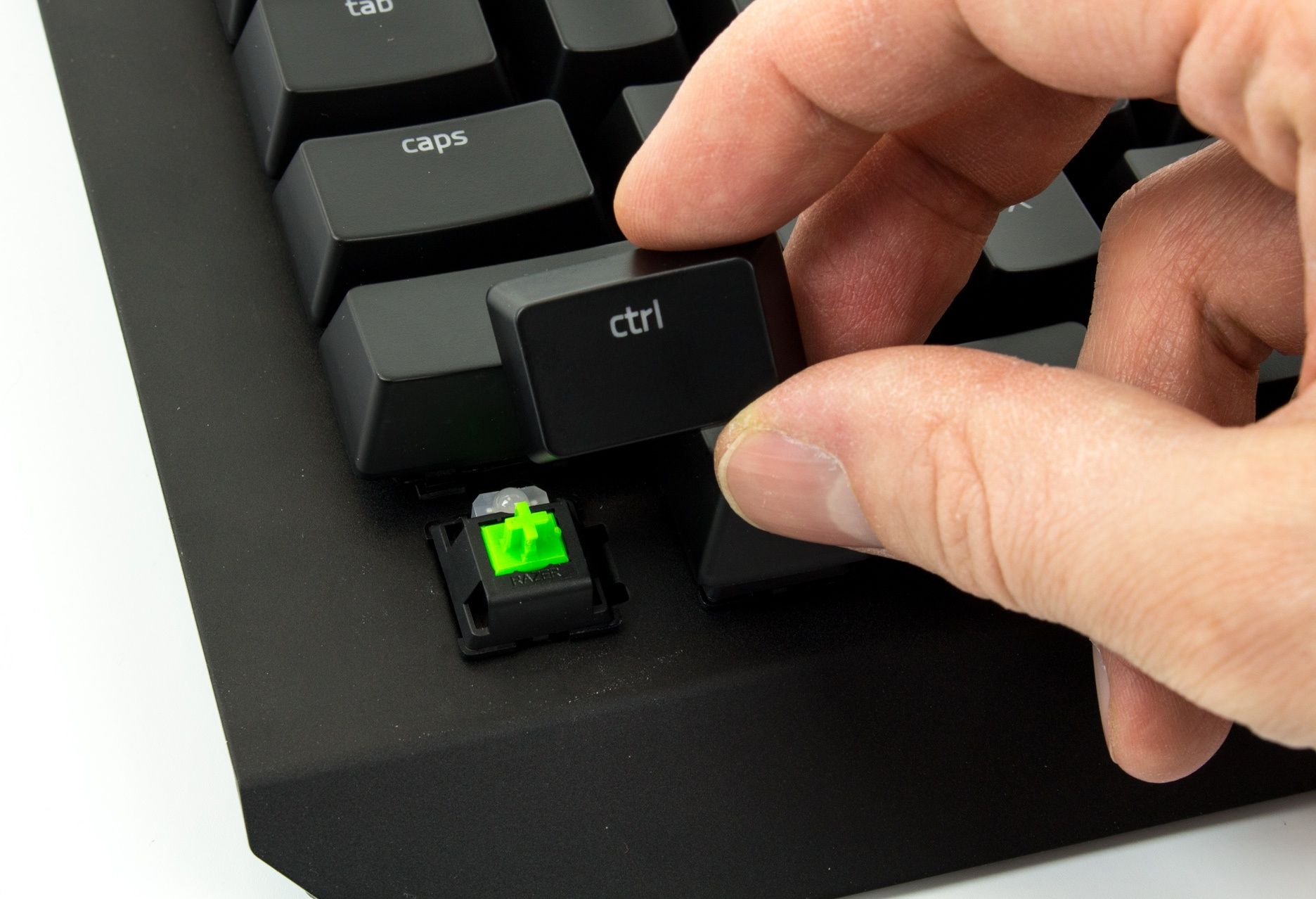 Razer BlackWidow X Chroma - łatwo zdejmowane klawisze
