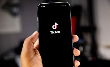 TikTok zaostrza działania wobec treści AI