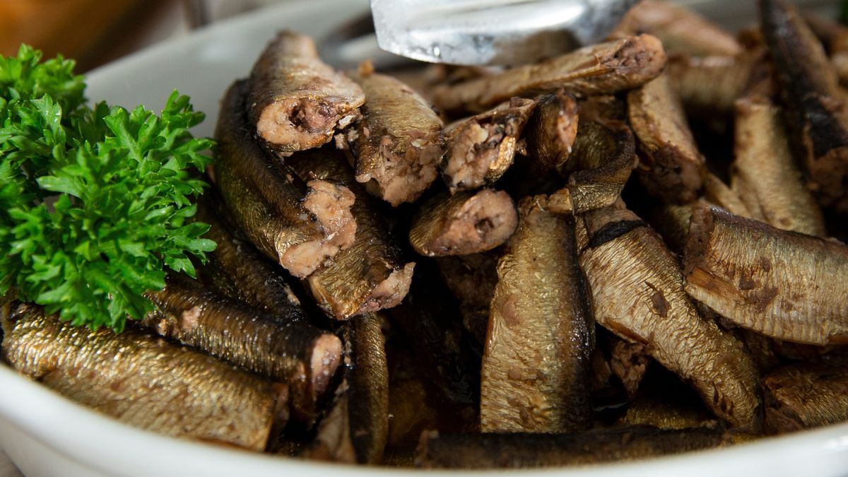 Szprotki – dlaczego warto włączyć je do diety?